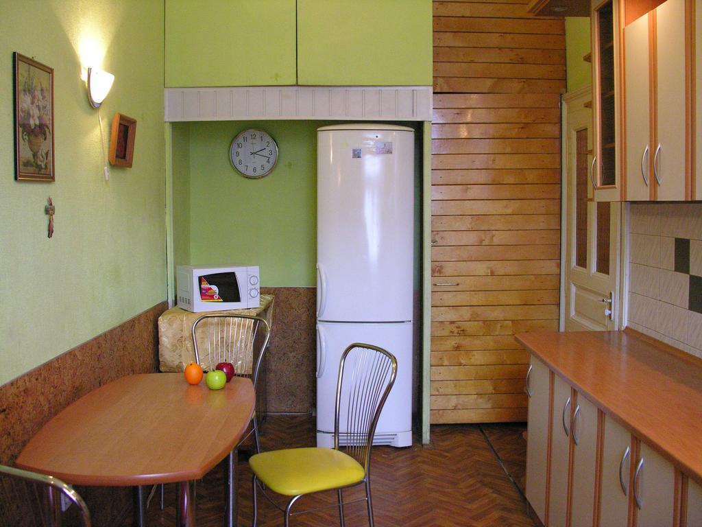 דירות Lviv Of Open Hearts חדר תמונה